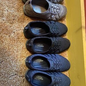 Skechers Relaxed Fit 3 pair size 8.5